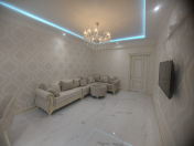 İcarəyə verilir 3 otaqlı 105 m2 yeni tikili İnşaatçılar m.