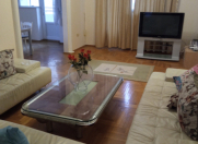 İcarəyə verilir 4 otaqlı 150 m2 yeni tikili 8 Noyabr m.