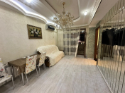 İcarəyə verilir 3 otaqlı 80 m2 yeni tikili Əhmədli