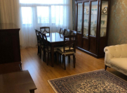 Satılır 3 otaqlı 120 m2 yeni tikili Bakı