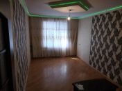 Satılır 2 otaqlı 65 m2 köhnə tikili Y.Günəşli