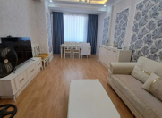 İcarəyə verilir 4 otaqlı 138 m2 yeni tikili Abşeron r.