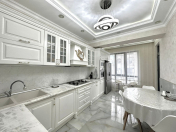 Satılır 4 otaqlı 158 m2 yeni tikili Koala parkı