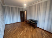 Satılır 2 otaqlı 55 m2 köhnə tikili Həzi Aslanov m.