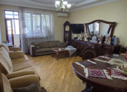 Satılır 2 otaqlı 80 m2 yeni tikili Nərimanov r.