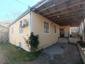 Satılır 3 otaqlı 100 m2 həyət evi Binə