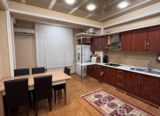 İcarəyə verilir 3 otaqlı 140 m2 yeni tikili Gənclik m.