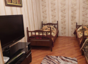 İcarəyə verilir 3 otaqlı 100 m2 həyət evi İnşaatçılar m.