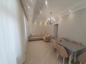 İcarəyə verilir 2 otaqlı 90 m2 yeni tikili 28 May m.