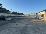 Satılır 8 otaqlı 300 m2 obyekt Neftçilər m.