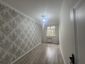 Satılır 3 otaqlı 75 m2 köhnə tikili Bakı