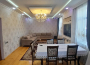 Satılır 4 otaqlı 221 m2 bağ evi Savalan