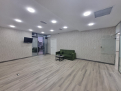 İcarəyə verilir 5 otaqlı 150 m2 obyekt Şah İsmayıl Xətai m.