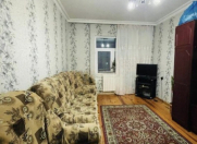 Satılır 2 otaqlı 65 m2 köhnə tikili 6 mkr