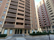 Satılır 3 otaqlı 108 m2 yeni tikili 28 May m.