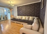 Satılır 2 otaqlı 60 m2 köhnə tikili Şah İsmayıl Xətai m.