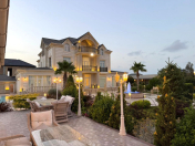 Satılır 7 otaqlı 760 m2 villa Novxanı