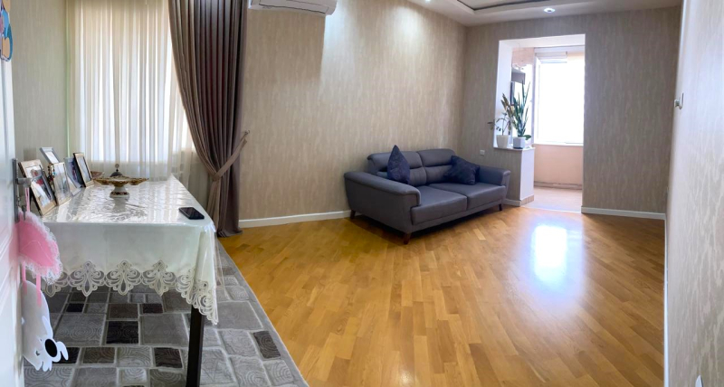 Satılır 3 otaqlı 70 m2 köhnə tikili Avtovağzal m.