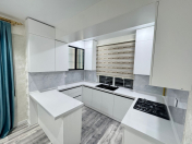 Satılır 3 otaqlı 95 m2 yeni tikili Həzi Aslanov m.