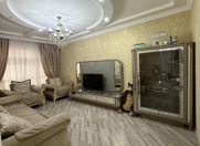 Satılır 3 otaqlı 90 m2 köhnə tikili Əhmədli m.