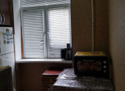 Satılır 3 otaqlı 64 m2 köhnə tikili 28 May m.