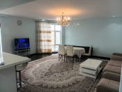 Satılır 4 otaqlı 152 m2 yeni tikili Heydər Əliyev Mərkəzi