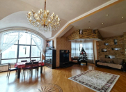 Satılır 4 otaqlı 205 m2 yeni tikili Nizami m.