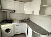 Satılır 2 otaqlı 45 m2 köhnə tikili Elmlər Akademiyası m.