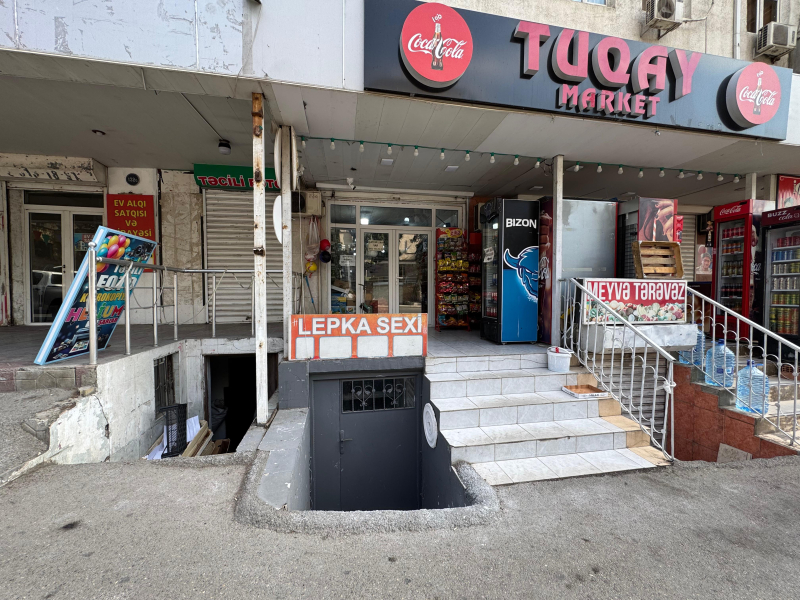 Satılır 3 otaqlı 80 m2 obyekt Elit ticarət mərkəzi