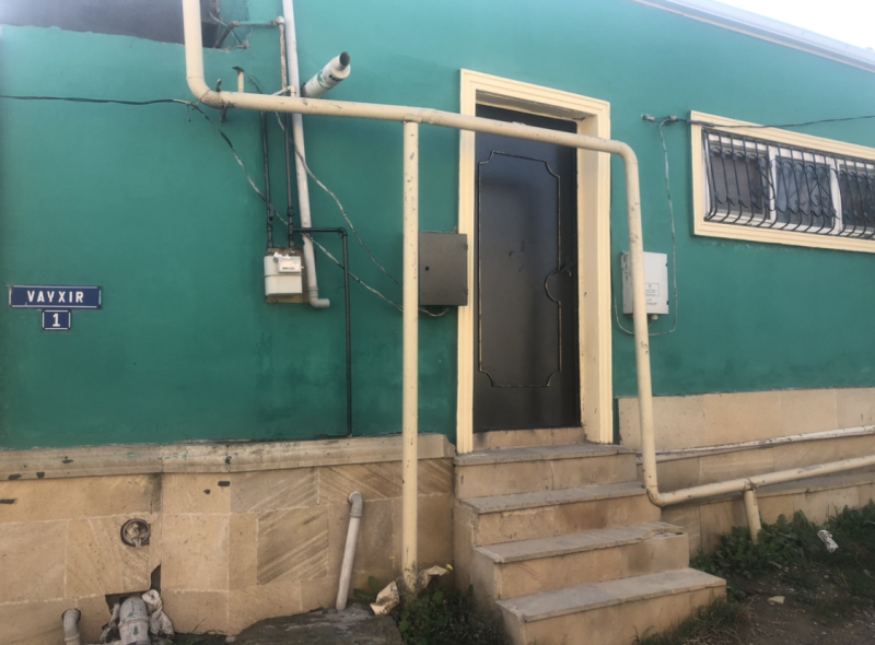 Satılır 2 otaqlı 70 m2 həyət evi Xocəsən