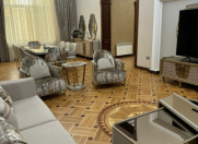 İcarəyə verilir 7 otaqlı 700 m2 villa Gənclik m.