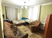 Satılır 1 otaqlı 42 m2 köhnə tikili Neftçilər m.