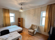 Satılır 2 otaqlı 45 m2 köhnə tikili Y.Günəşli