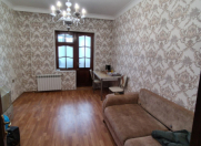 Satılır 3 otaqlı 65 m2 köhnə tikili Xətai r.