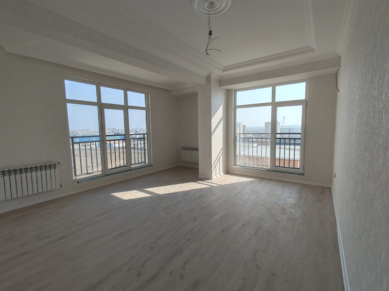 Satılır 2 otaqlı 90 m2 yeni tikili Sumqayıt