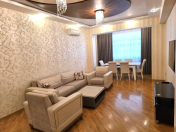 Satılır 2 otaqlı 105 m2 yeni tikili İnşaatçılar m.