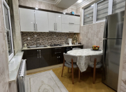 Satılır 3 otaqlı 74 m2 yeni tikili Xırdalan