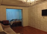 Satılır 3 otaqlı 78 m2 köhnə tikili Elmlər Akademiyası m.