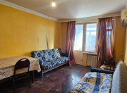 Satılır 2 otaqlı 58 m2 köhnə tikili Gənclik m.