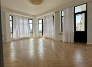 Satılır 2 otaqlı 90 m2 yeni tikili Nəriman Nərimanov m.