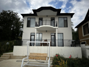 İcarəyə verilir 6 otaqlı 200 m2 həyət evi Qusar