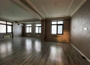 Satılır 4 otaqlı 205 m2 yeni tikili Gənclik m.