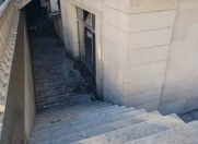 Satılır 2 otaqlı 200 m2 obyekt 8 Noyabr m.