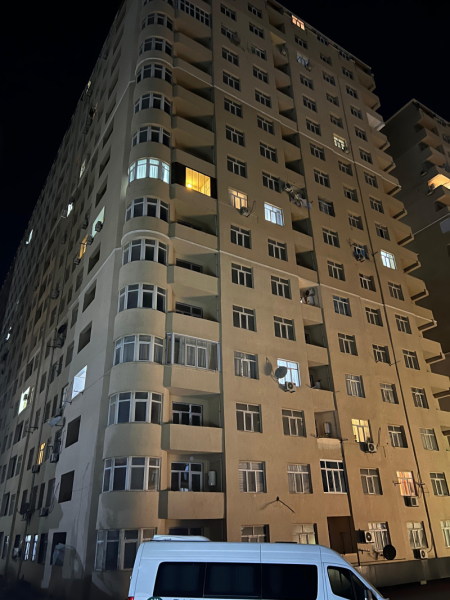 Satılır 2 otaqlı 43 m2 yeni tikili Xırdalan