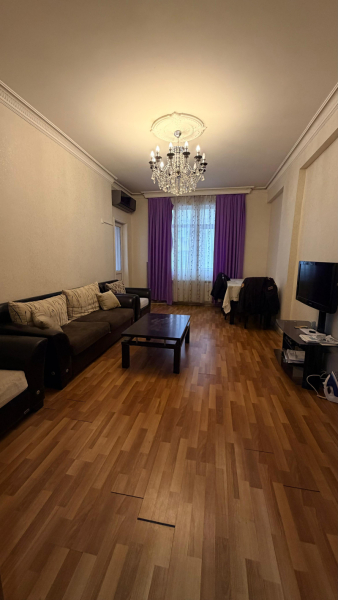 Satılır 3 otaqlı 105 m2 yeni tikili Həzi Aslanov