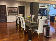 Satılır 4 otaqlı 165 m2 yeni tikili Badamdar