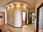 Satılır 3 otaqlı 95 m2 yeni tikili Gənclik m.