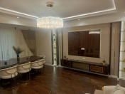 Satılır 3 otaqlı 114 m2 yeni tikili Nəsimi bazarı