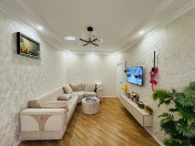 Satılır 2 otaqlı 65 m2 köhnə tikili Azadlıq prospekti m.