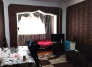 Satılır 2 otaqlı 65 m2 köhnə tikili Şah İsmayıl Xətai m.